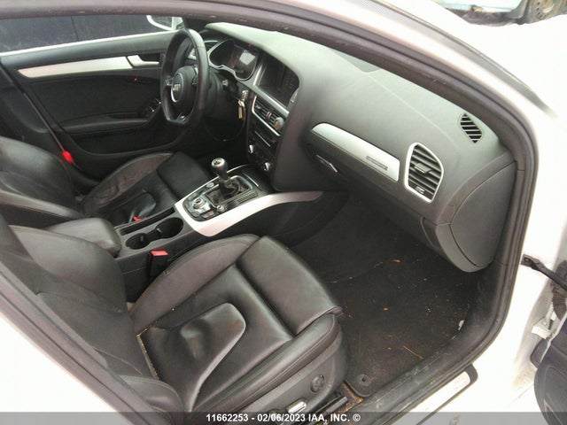 WAUHFCFL3EN035143 Audi A4 Premium Plus
