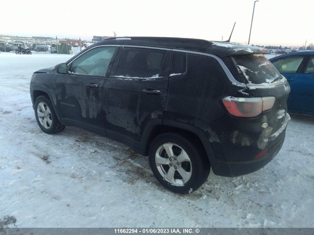 Jeep Compass Latitude 2018 3C4NJDBB1JT127952 Image 3