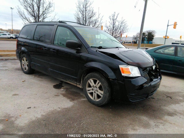 2010 2D4RN4DE4AR470659 main image