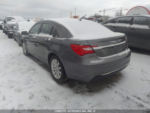 1C3CCBAB6CN143983 Chrysler 200 LX