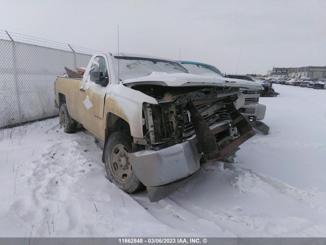 Chevrolet Silverado K2500 Heavy Duty 2015 1GC0KUEG4FZ141486 main image