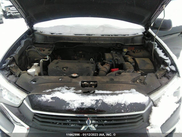 JA4AH3AU3HZ609780 Mitsubishi Rvr Se/es