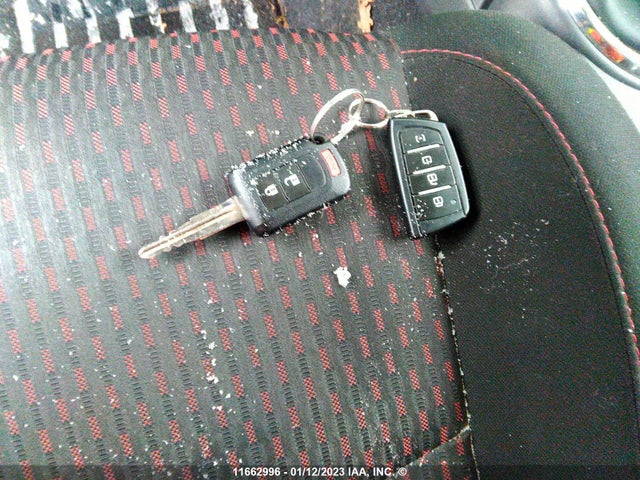JA4AH3AU3HZ609780 Mitsubishi Rvr Se/es
