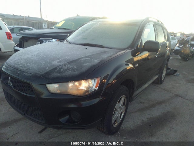 JA4AS2AW5CU604311 Mitsubishi Outlander Es