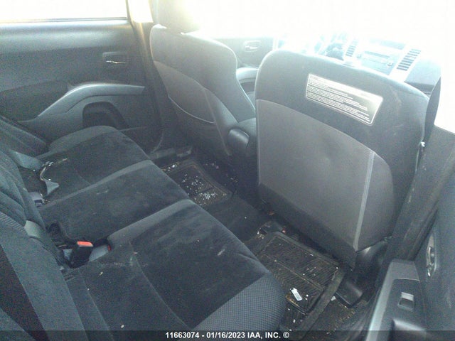 JA4AS2AW5CU604311 Mitsubishi Outlander Es