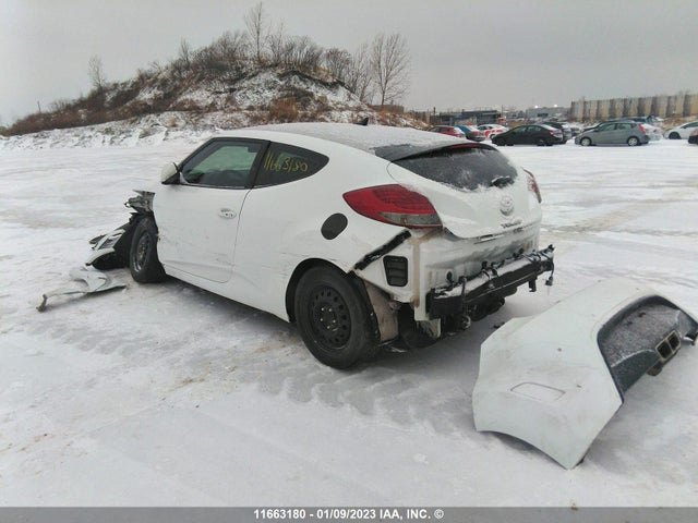 Hyundai Veloster 2016 KMHTC6AD4GU275362 Image 3