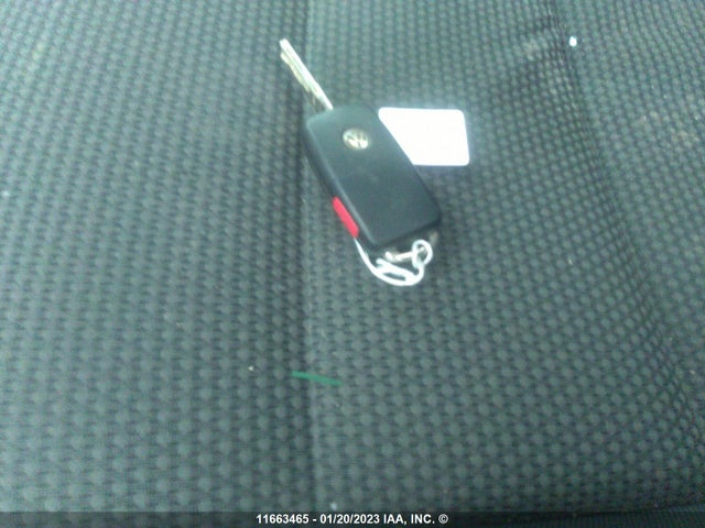 Volkswagen Golf 2010 WVWCA7AJ2AW411506 Image 3