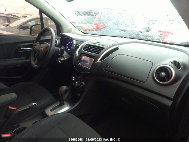 Chevrolet TRAX LS 2016 3GNCJKSB0GL269396 Image 5