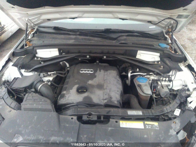WA1CFCFP3EA086787 Audi Q5 PREMIUM