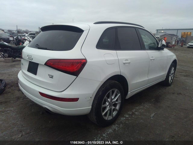 WA1CFCFP3EA086787 Audi Q5 PREMIUM