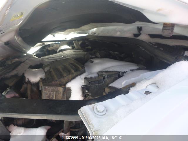 Volkswagen TIGUAN S 2018 3VV0B7AX4JM006088 Image 10