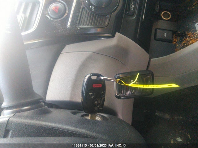 Honda Civic 2013 2HGFB2F44DH035587 Image 3