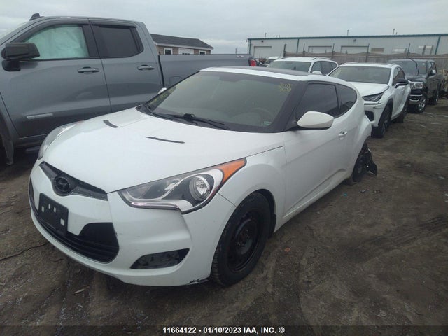Hyundai Veloster 2013 KMHTC6AD4DU108737 Image 2