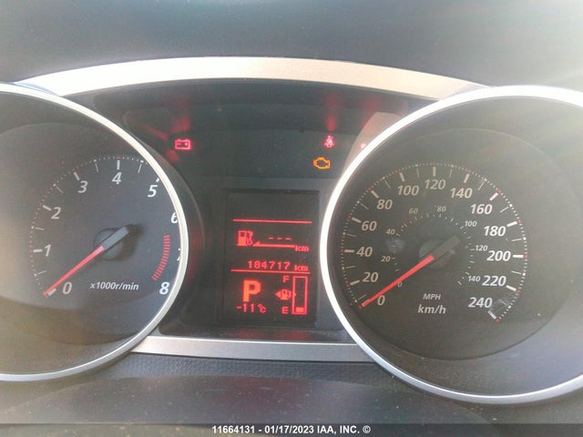 JA4JT3AXXBU609112 Mitsubishi Outlander Se