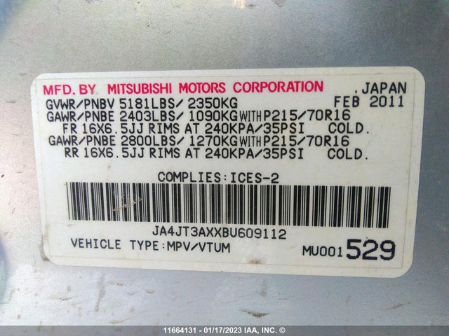 JA4JT3AXXBU609112 Mitsubishi Outlander Se