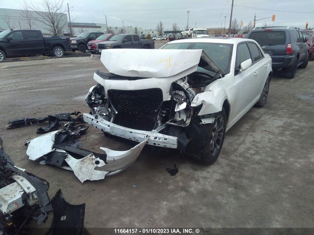 2C3CCAGGXFH815716 Chrysler 300 S