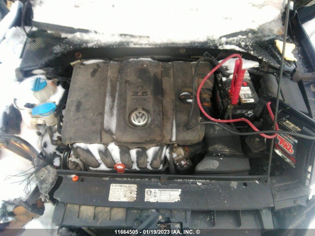 Volkswagen PASSAT S 2012 1VWAH7A38CC053978 Image 11