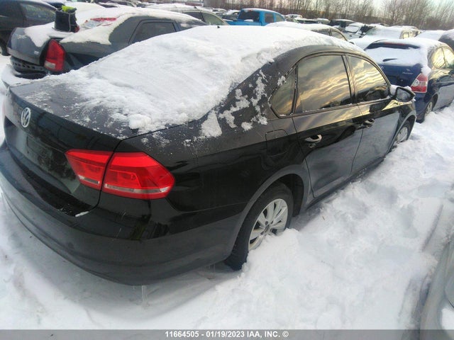 Volkswagen PASSAT S 2012 1VWAH7A38CC053978 Image 5