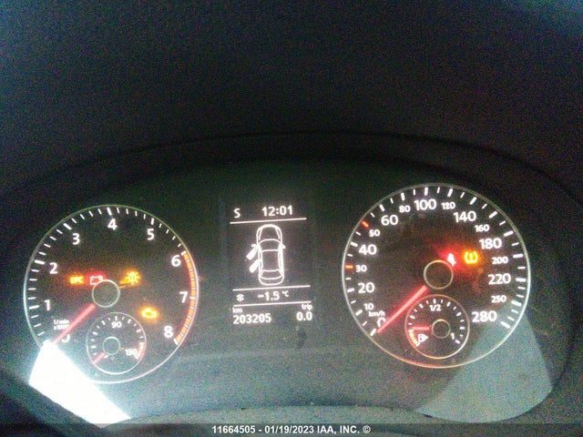 Volkswagen PASSAT S 2012 1VWAH7A38CC053978 Image 8