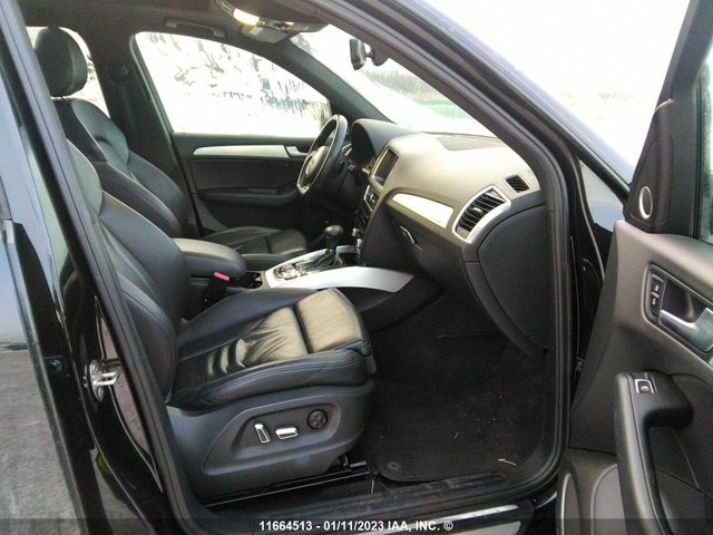 WA1WFCFP8FA081891 Audi Q5 Prestige