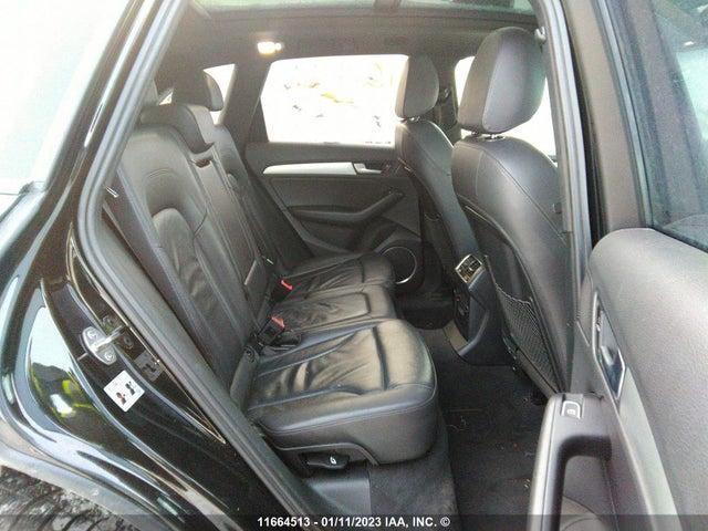 WA1WFCFP8FA081891 Audi Q5 Prestige