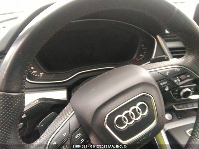 WA1FNAFY9J2141003 Audi Q5 Technik S-line