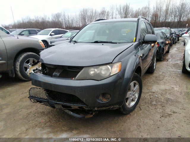 JA4LS21W28Z606813 Mitsubishi Outlander Es