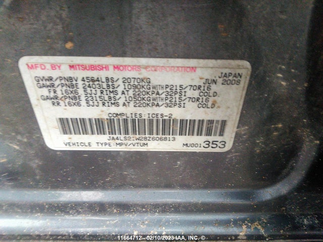 JA4LS21W28Z606813 Mitsubishi Outlander Es