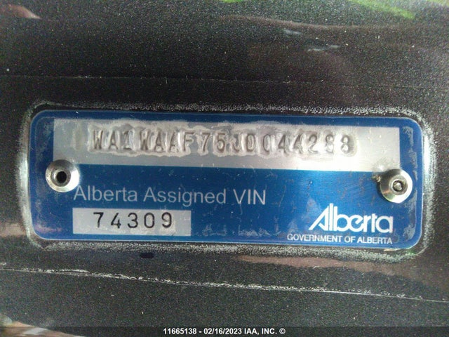 WA1WAAF75JD044288 Audi Q7 Technik S-line
