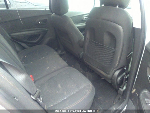 Chevrolet TRAX LS 2021 KL7CJKSB1MB319449 Image 8