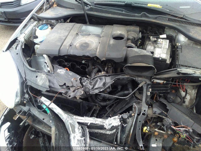 Volkswagen Rabbit 2008 WVWDA71K98W018366 Image 11