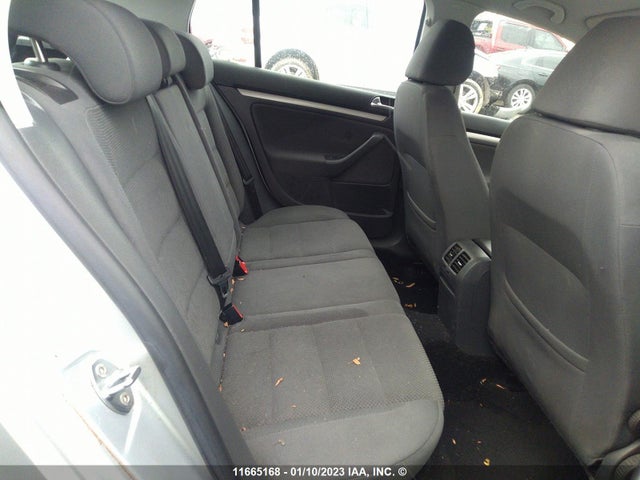 Volkswagen Rabbit 2008 WVWDA71K98W018366 Image 9