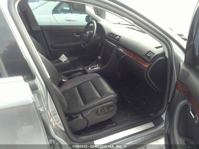 WAUDG78E76A070049 Audi A4 3.2 Quattro
