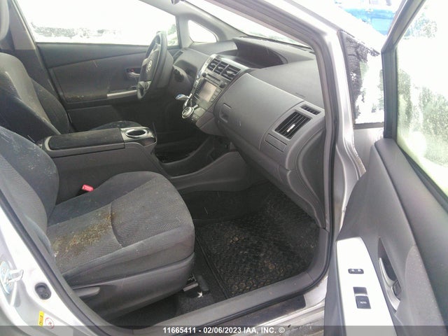 Toyota PRIUS V 2013 JTDZN3EU8D3231500 Image 6
