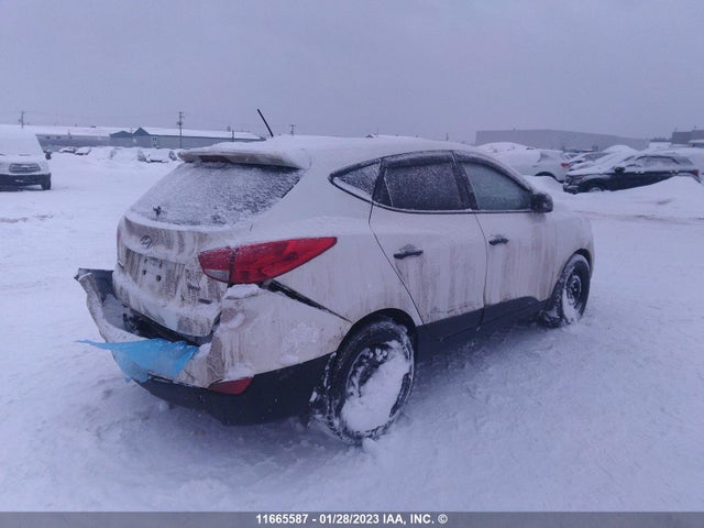 Hyundai TUCSON GLS 2014 KM8JTCAF5EU824250 Image 4