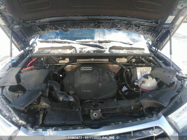 WA1CNAFYXK2081415 Audi Q5 Prestige