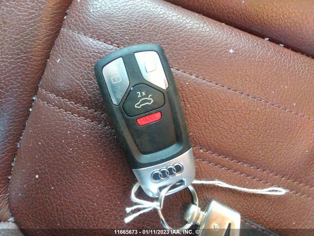 WA1CNAFYXK2081415 Audi Q5 Prestige