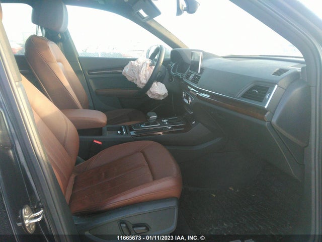 WA1CNAFYXK2081415 Audi Q5 Prestige