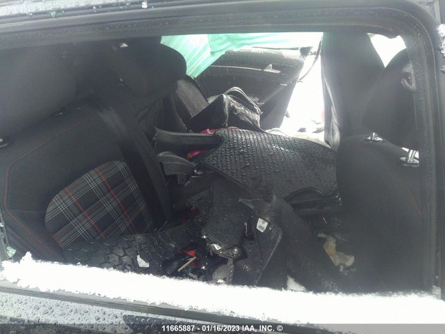 3VW5T7AU7HM055509 Volkswagen GTI S