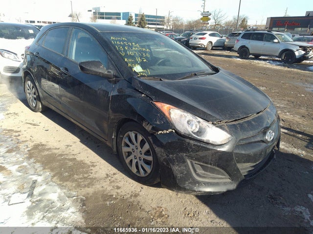 Hyundai ELANTRA GT 2013 KMHD25LE7DU107136 Image 1