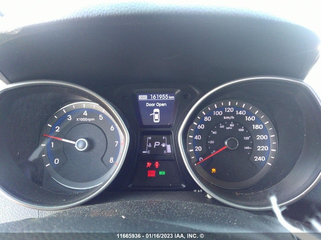Hyundai ELANTRA GT 2013 KMHD25LE7DU107136 Image 8