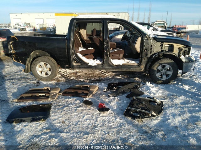 1C6RR7LT1KS588467 RAM 1500 Classic Slt
