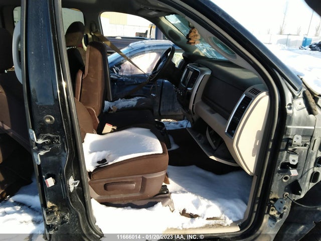 1C6RR7LT1KS588467 RAM 1500 Classic Slt