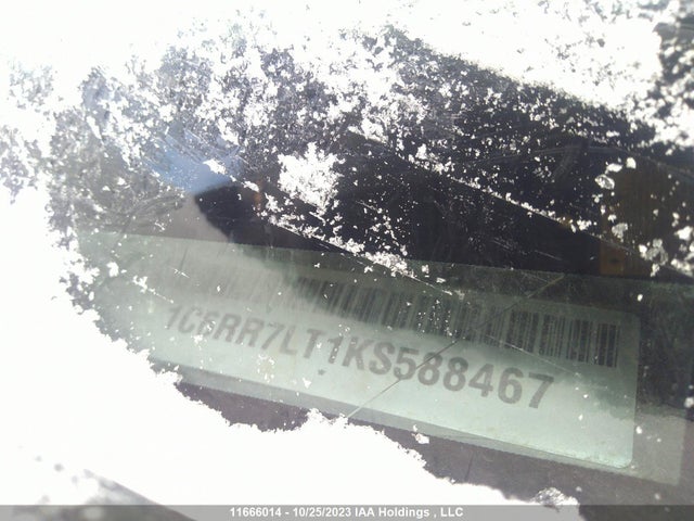 1C6RR7LT1KS588467 RAM 1500 Classic Slt
