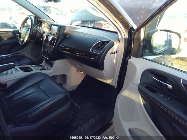 2C4RC1GGXCR291754 Chrysler Town & Country Limited