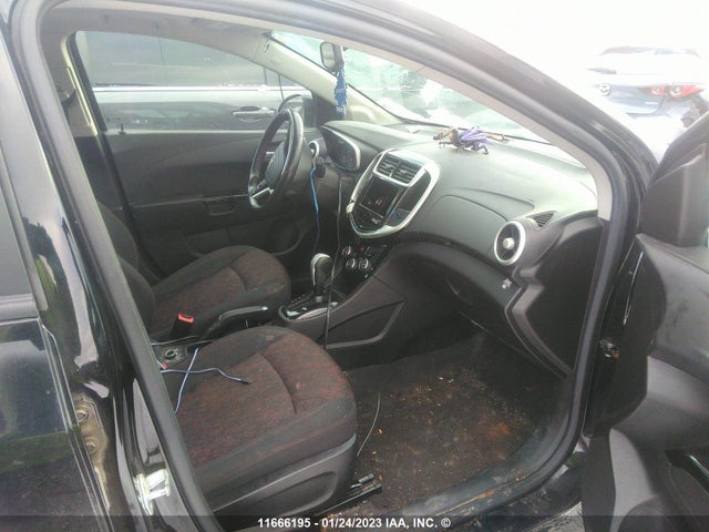 Chevrolet SONIC LT 2017 1G1JD6SB8H4165110 Image 5