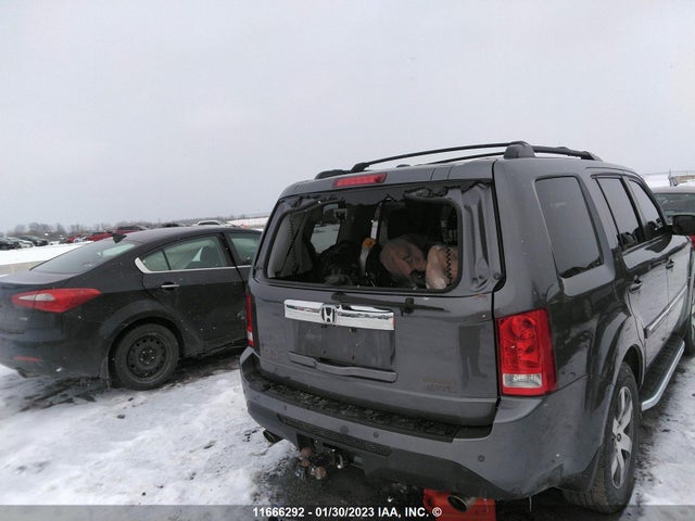 Honda Pilot Touring 2015 5FNYF4H99FB504469 Image 7