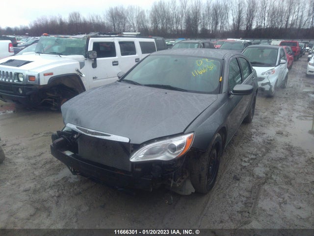 1C3CCBBG5CN106157 Chrysler 200 Touring