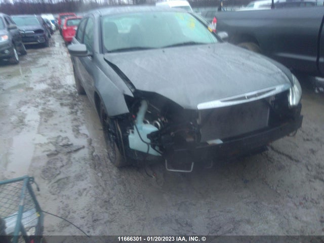1C3CCBBG5CN106157 Chrysler 200 Touring