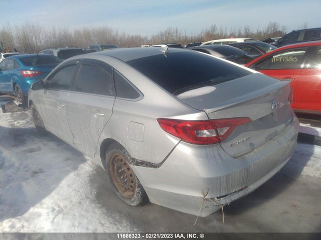 Hyundai SONATA SE 2015 5NPE24AF1FH008260 Image 3